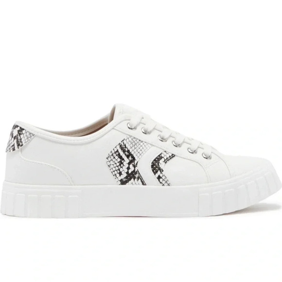 New DV By Dolce Vita Dwella Snake Embossed Low Top sneakers arrow lug platform - Picture 2 of 11